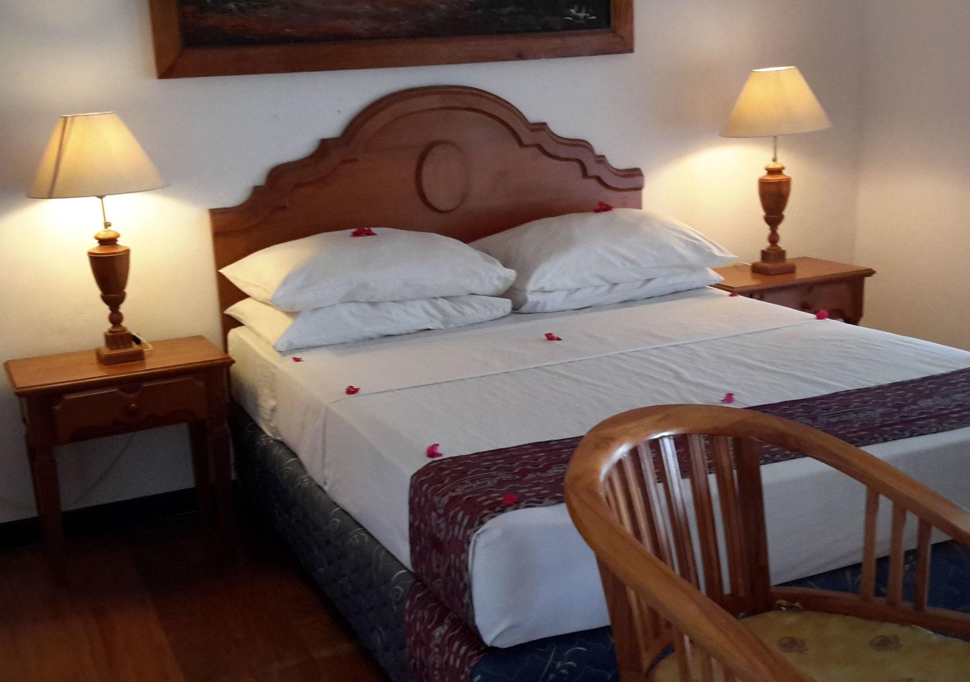 Oyo 2861 Hotel Gili Air & Restaurant Bagian luar foto