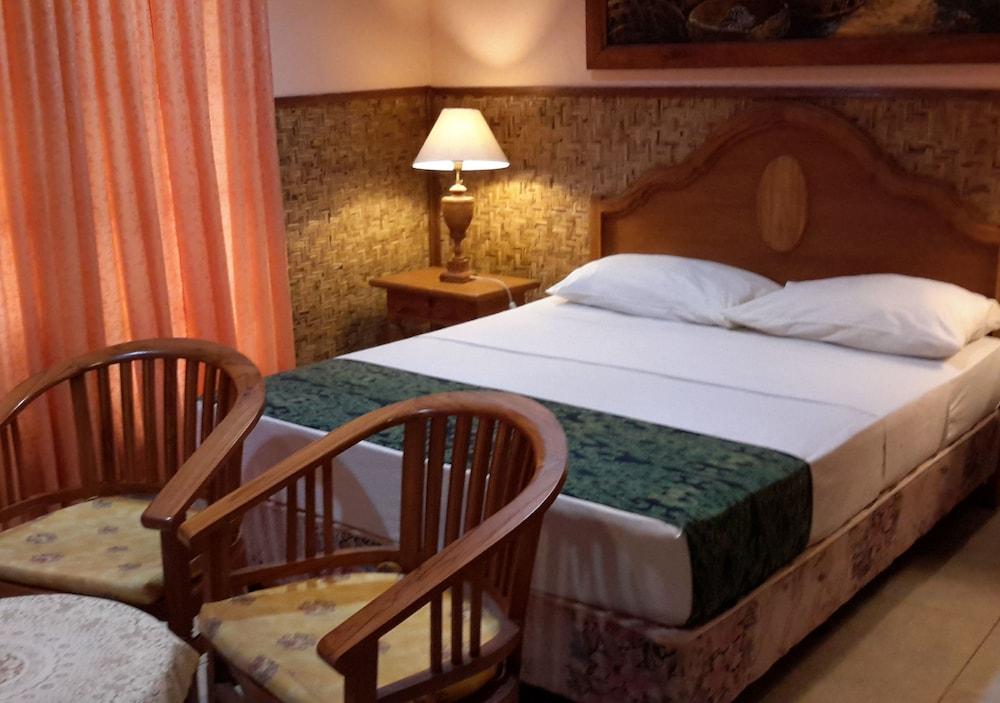 Oyo 2861 Hotel Gili Air & Restaurant Bagian luar foto