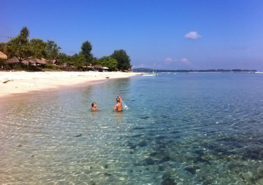 Oyo 2861 Hotel Gili Air & Restaurant Bagian luar foto