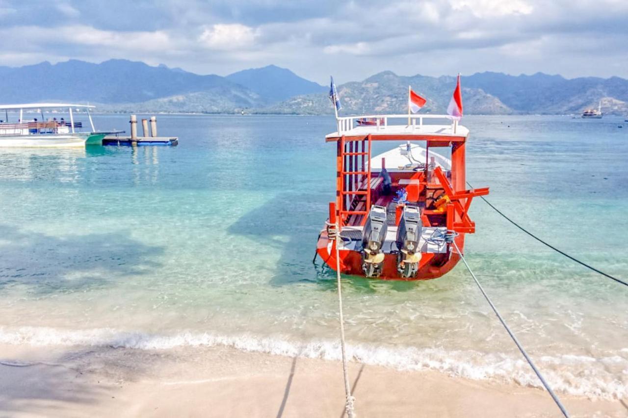 Oyo 2861 Hotel Gili Air & Restaurant Bagian luar foto