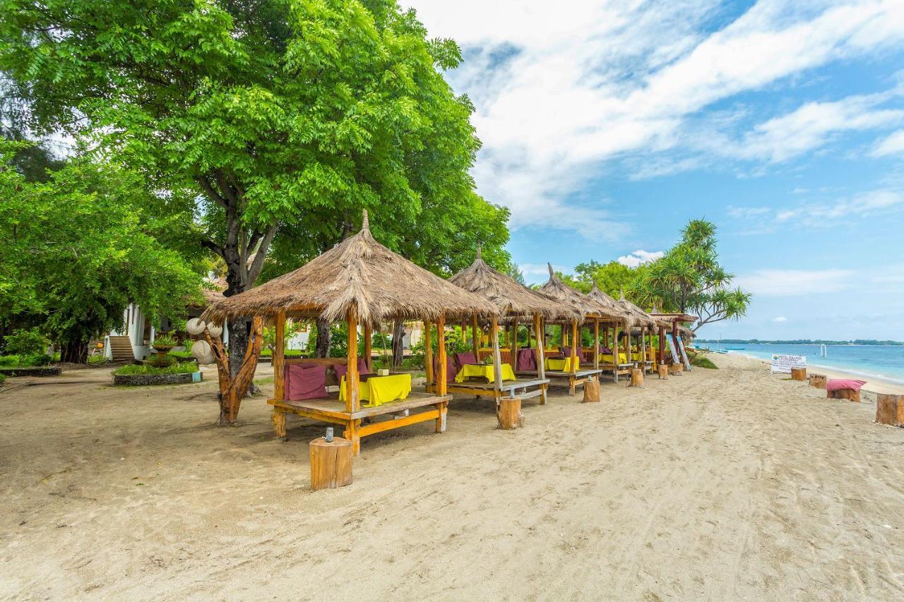 Oyo 2861 Hotel Gili Air & Restaurant Bagian luar foto